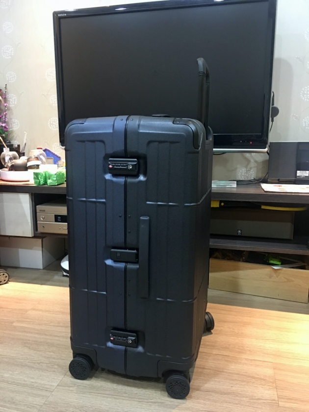 DEPARTURE 藍黑色鋁框箱 3