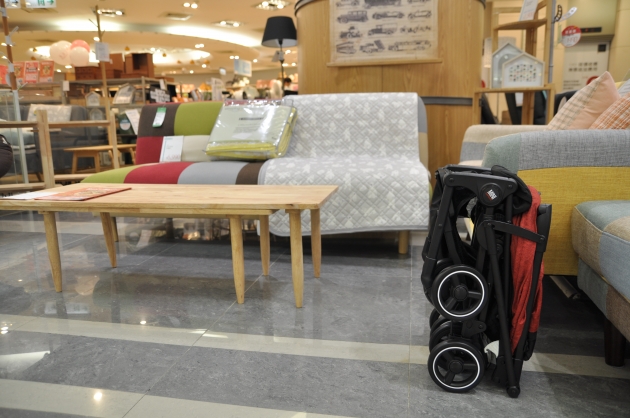 Whiz Bebe時尚紅膠囊車 3