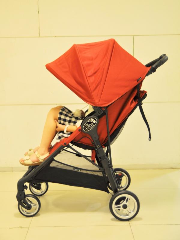 JoggerCity Mini Zip紅色